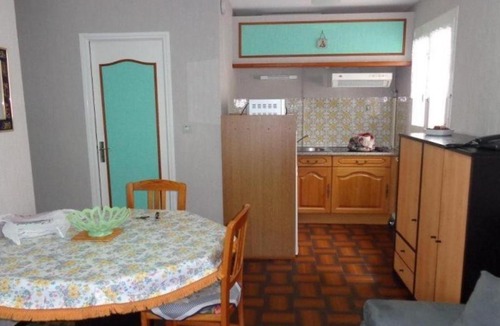 Amelie-les-Bains-Palalda Apartment | Charmant studio avec loggia vitrée et parking à 400m du centre - Animaux bienvenus - FR-1-703-75