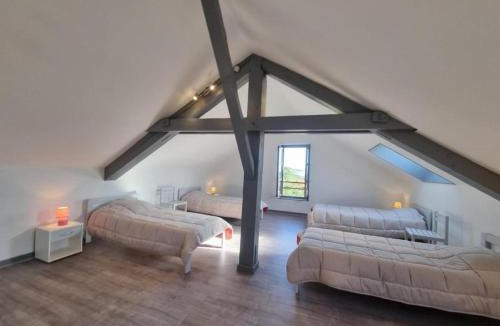 Saint-Andre-dʼApchon House | Charmant gîte familial au cœur du village - FR-1-496-365