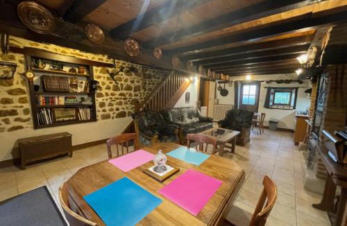La Petite-Marche House | Charmant gîte indépendant avec jardin clos et animaux admis - FR-1-489-159