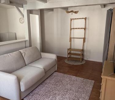 Chaumont Apartment | Charmant studio au cœur d'un village paisible