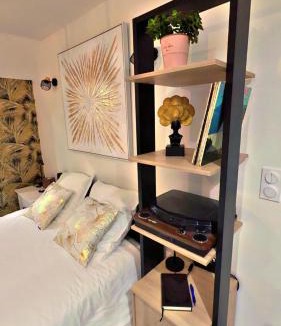 Burzet Apartment | Charmant studio en Ardèche - village médiéval