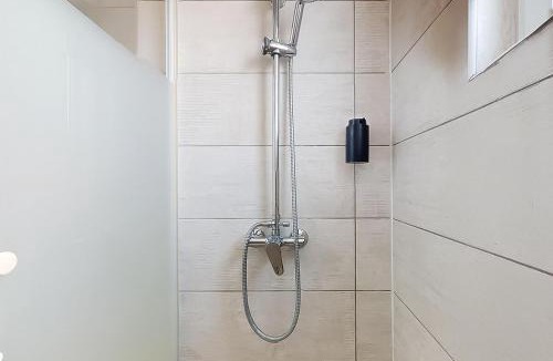 Chateauroux Apartment | Charmant T2 Proche Centre - hôpital