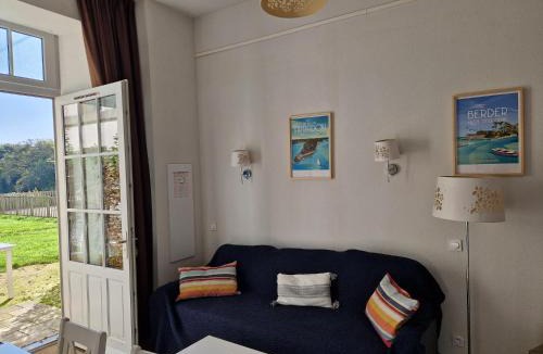 Baden Apartment | Charmant T3 plain-pied avec terrasse privée, parking gratuit et piscine à Baden