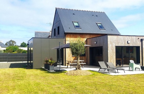 Penvenan House | Charmante Maison, à 400 Mètres de la Plage, Port Blanc, au Calme