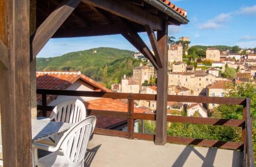 Puy-l'Eveque House | Charmante maison à Puy-l'Évêque avec jardin et balcon