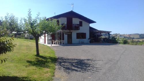 Orsanco House | Charmante maison avec piscine privée à Orsanco - 70 m²