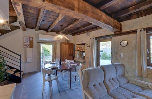 Taxat-Senat House | Charmante Maison Bourbonnaise du XVIIIe avec Animaux Acceptés - FR-1-489-393