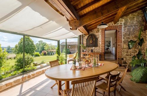 Les Salles House | Charmante maison de famille au calme, 5 chambres, jacuzzi