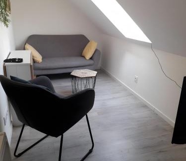 Joigny Apartment | Charme historique centre Joigny Z3