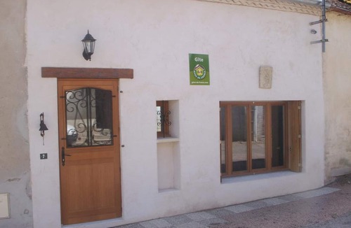Saint-Germain-de-Salles Cottage | Charming cottage near the Sioule River with private garden