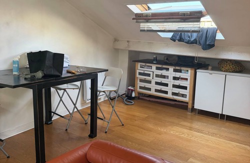 Gambetta Apartment | Charming 2-bedroom apartment with AC in Courbevoie