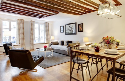 Saint-Germain-des-Pres Apartment | Charming 2-bedroom apartment in pleasant Paris with WiFi