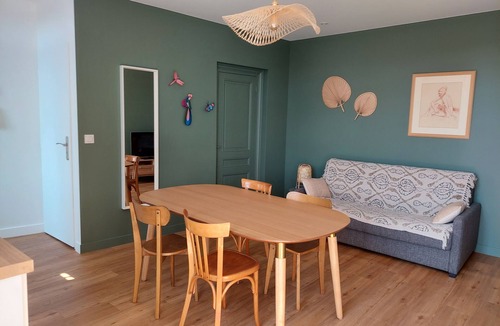 Charlieu Apartment | Charming 2-room apartment in the Abbey district of Charlieu