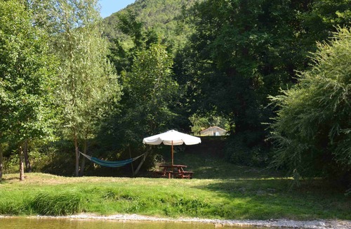 Riviere-sur-Tarn House | Charming 3* riverside gite at the entrance to the Tarn gorges