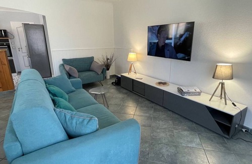 Elne House | Charming 4-Room House with Private Pool, Garden, and Pergola - Ideal for 8 Guests in Peaceful Elne