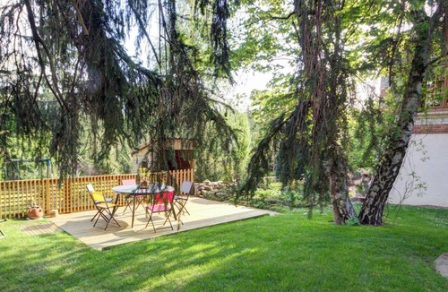 Andrezieux-Boutheon Apartment | Charming apartment with garden - 2 guests