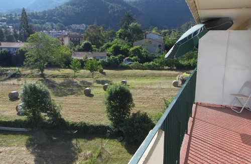 Vernet-les-Bains Apartment | Charming apartment in the Pyrenees overlooking Le Canigou