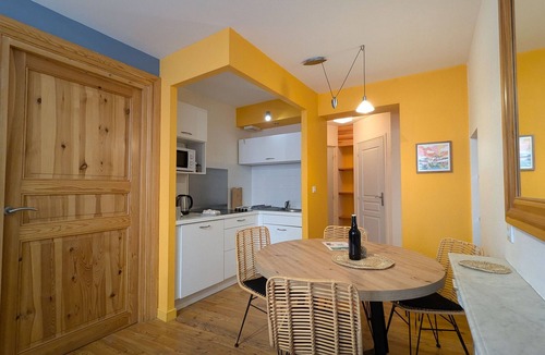 Le Puy-en-Velay Cottage | Charming Apartment in the Heart of Le Puy-en-Velay