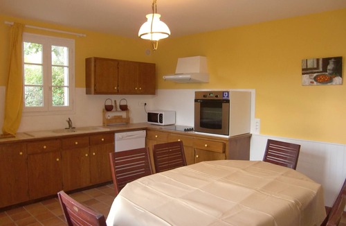 Saint-Nectaire Apartment | CHARMING APARTMENT IN AUVERGNE