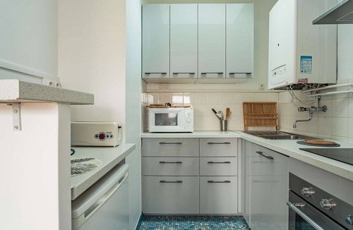 Guethary Apartment | Charming Apartment 300m from the Beach in Peaceful Guéthary