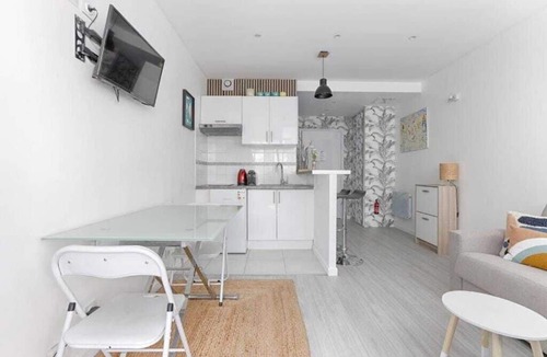 Saint-Fargeau Apartment | Charming apartment Gambetta - Saint Fargeau II