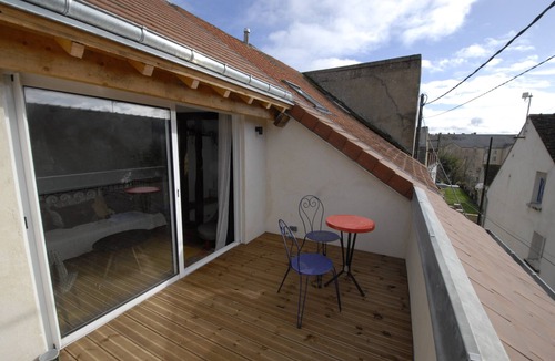 Montargis Apartment | CHARMING APARTMENT WITH TERRACE MONTARGIS CENTER