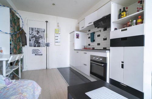 Hopital Saint-Louis Apartment | Charming apt in BELLEVILLE