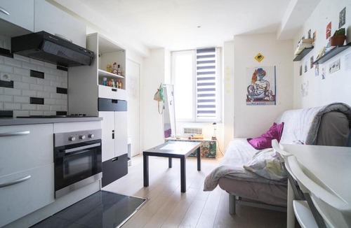 Hopital Saint-Louis Apartment | Charming apt in BELLEVILLE