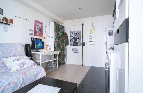 Hopital Saint-Louis Apartment | Charming apt in BELLEVILLE