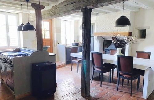 Cosne-Cours-sur-Loire Cottage | Charming cottage, countryside Cycling and Sancerre wine tasting, 1h30 from Paris