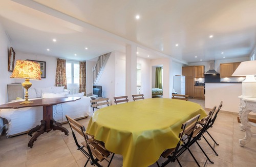 La Houssaye-en-Brie Cottage | Charming Cottage 8 persons 17km Disneysland and Val d'Europe -45km Paris