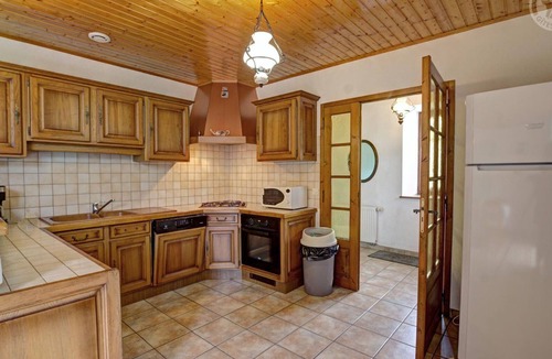 Gumieres Cottage | Charming cottage for 11 with pets allowed and wood stove, Livradois-Forez
