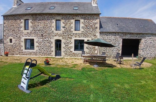 Saint-Clet House | Charming cottage in the countryside (6 bedrooms)