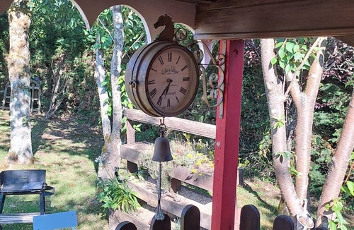 Brix Cabin | Charming Country Gypsy Caravan Bella