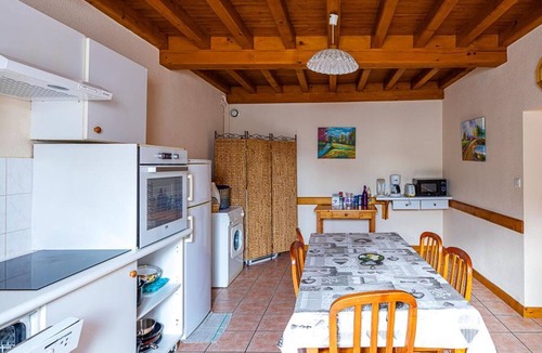 Les Salles Cottage | Charming estate 2 cottages, 15 people, pets allowed, wifi
