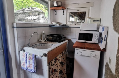 Malons-et-Elze House | Charming farmhouse with swimming pool, sleeps 13