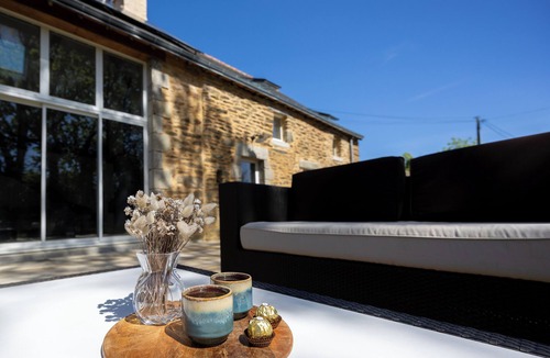 Kerherou House | Charming farmhouse near the sea
