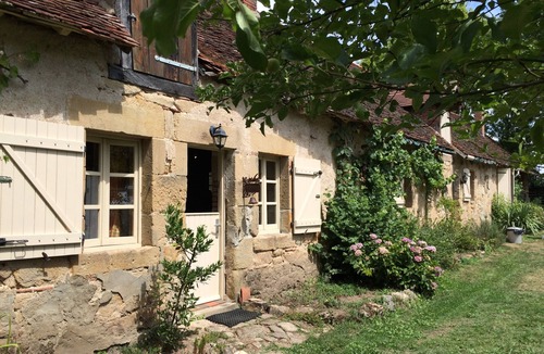 Vieure House | Charming farmhouse in central France
