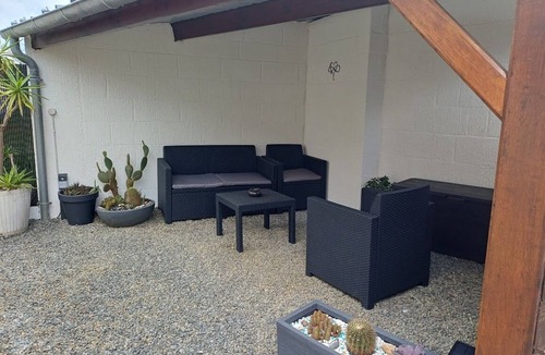 Saint-Brieuc House | Charming fisherman's cottage, private courtyard