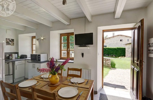 La Chapelle-en-Lafaye Apartment | Charming stone cottage with terrace and BBQ, ideal for 4 people, pets allowed