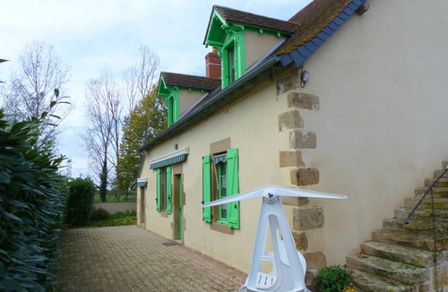 Saint-Aubin-le-Monial Cottage | Charming farmhouse with enclosed garden - Pets allowed