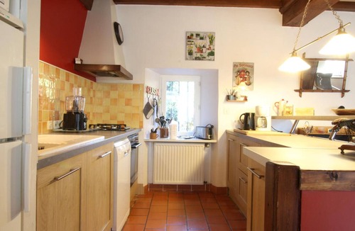 Theville Cottage | Charming Gite in Théville with Fireplace and Private Garden