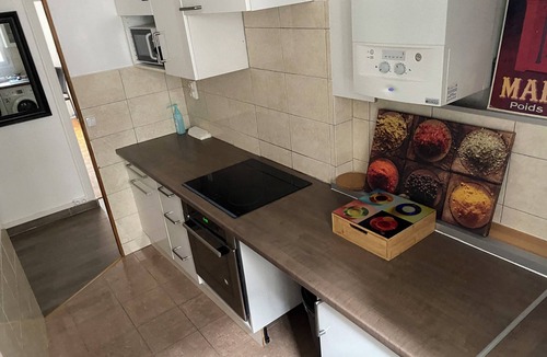 Flandres Apartment | Charming Hausmannian apartment in Paris for 6/7 Near Olympics 2024 and visits