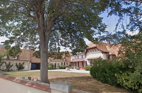 Saint-Satur House | Charming Holiday Home in Sancerre – La Mésangerie