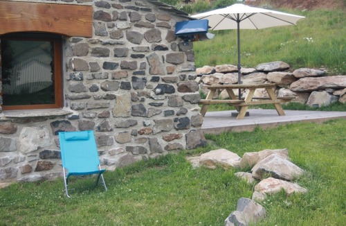 Les Estables House | Charming home in Les Estables, the Cantou
