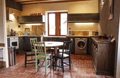 Pressy-sous-Dondin House | Charming house with Jacuzzi