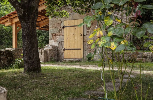 Pressy-sous-Dondin House | Charming house with Jacuzzi