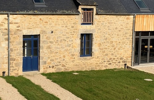Tregon House | Charming house restored in 2024 quiet countryside close to the sea