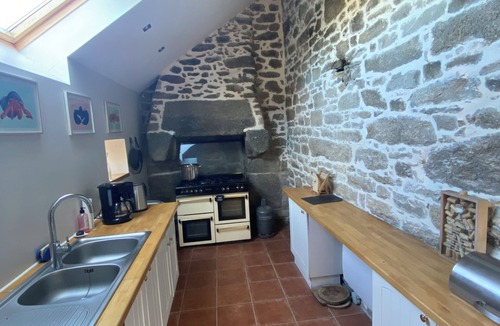 Lanildut House | Charming house close to the sea.
