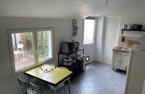 Fouras House | Charming house facing the Atlantic, garden and pergola 2 min from beaches